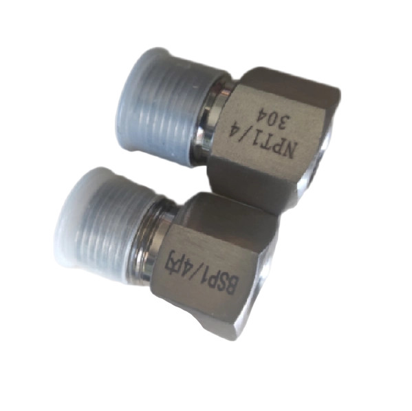 Adaptor